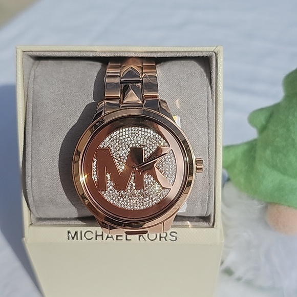 MICHAEL KORS ROSE GOLD RUNWAY MERCER RHINESTONE BEZEL 44mm QUARTZ WATCH